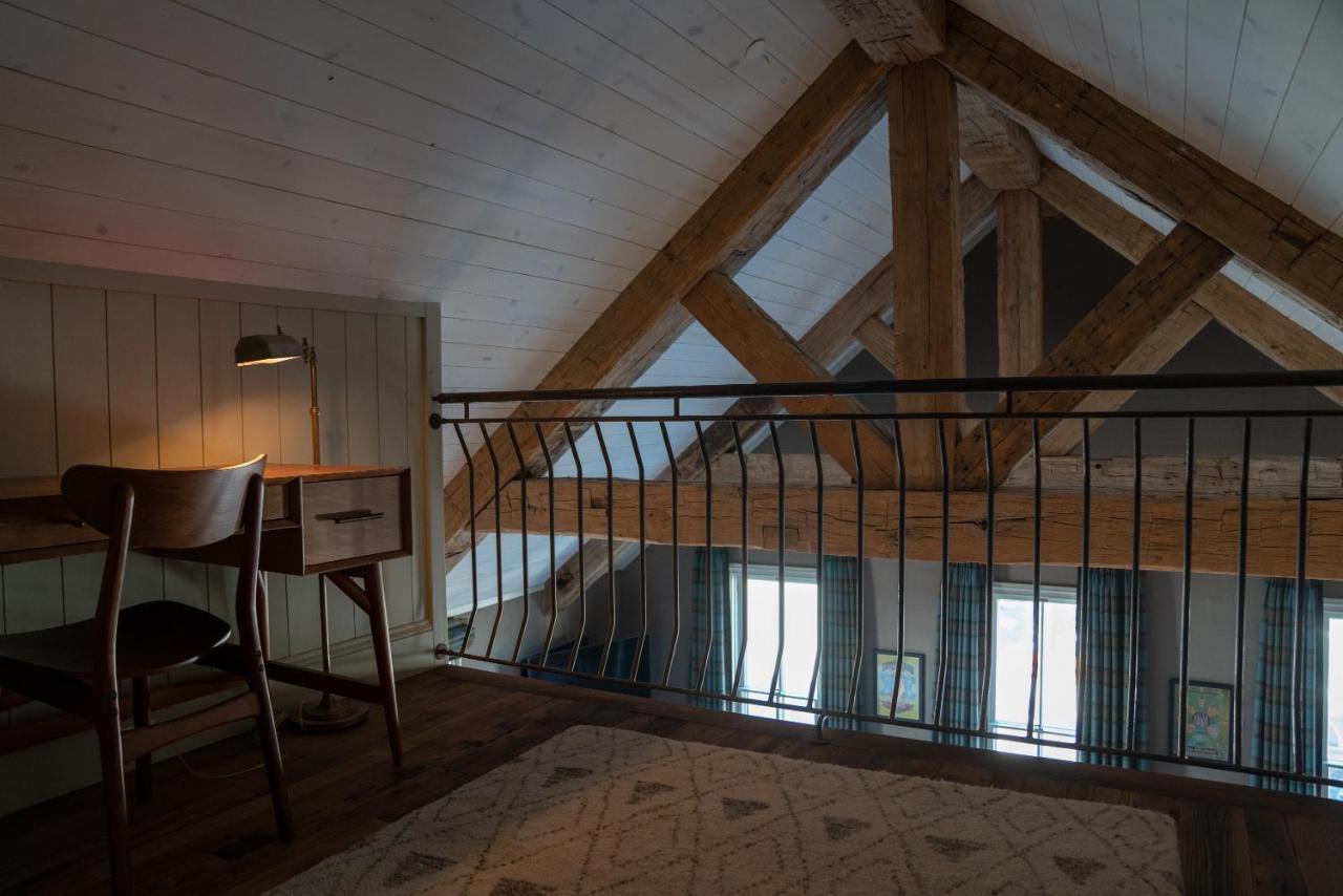 Готель Public House Lofts Крестед-Б'ютт Екстер'єр фото